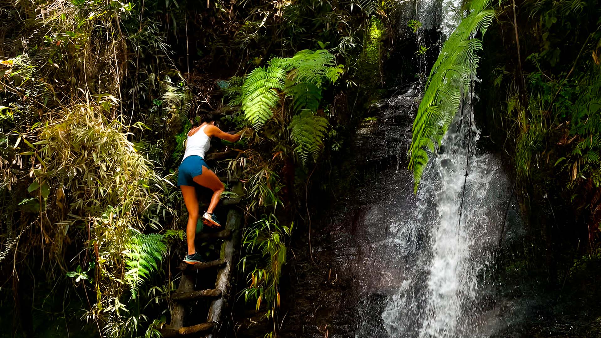 Naturaleza y cascadas en el Azuay Ecuador